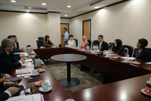 仟億達(dá)(831999)董事長鄭兩斌赴馬來西亞與加坡考察 仟億達(dá)(831999)董事長鄭兩斌赴馬來西亞與加坡考察