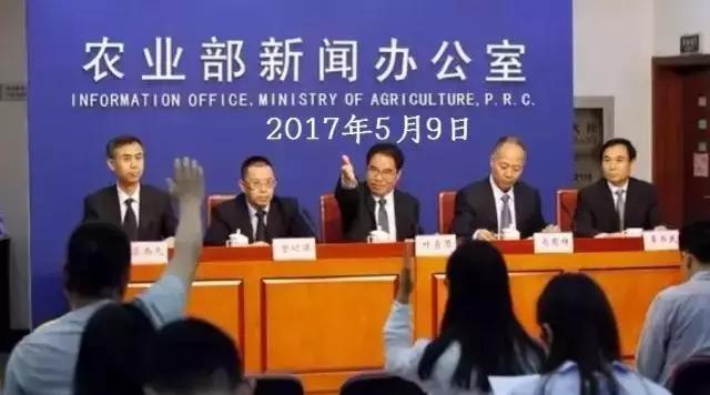 仟億達(dá)“生物質(zhì)多聯(lián)產(chǎn)”炭基肥 對農(nóng)作物生長有利的有機(jī)肥 仟億達(dá)“生物質(zhì)多聯(lián)產(chǎn)”炭基肥 對農(nóng)作物生長有利的有機(jī)肥